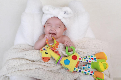 中国香港两岁宝宝发烧